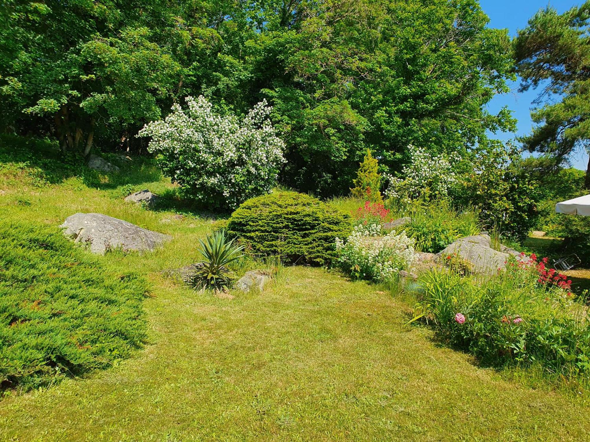Le Jardin Des Roches Moigny Exterior foto